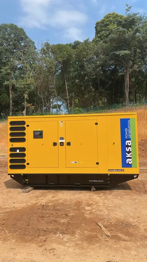 AKSA APD475C Generator 475 kVA, 50 Hz — heavy equipment rental and sales in Batam (2/5)