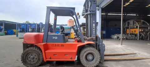 Forklift 7 Ton Diesel — sewa dan jual alat berat Batam (3/7)