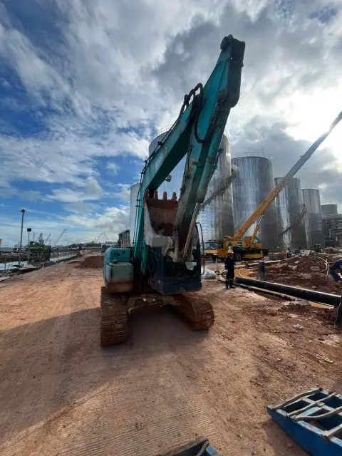 KOBELCO SK75-8 Excavator 7 Ton — heavy equipment rental and sales in Batam (4/4)