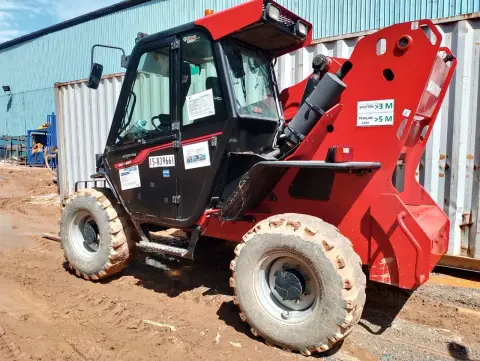 Manitou Telehandler MXT840 4 Ton 7.6 M Diesel — sewa dan jual alat berat Batam (4/6)