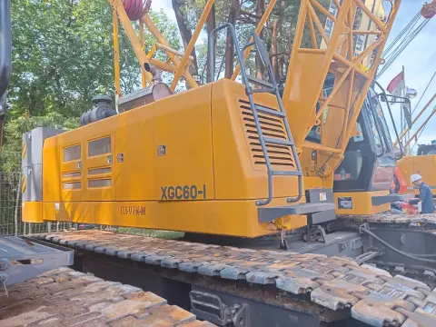 XCMG XGC60 Crawler Crane 60 Ton — sewa dan jual alat berat Batam (4/4)